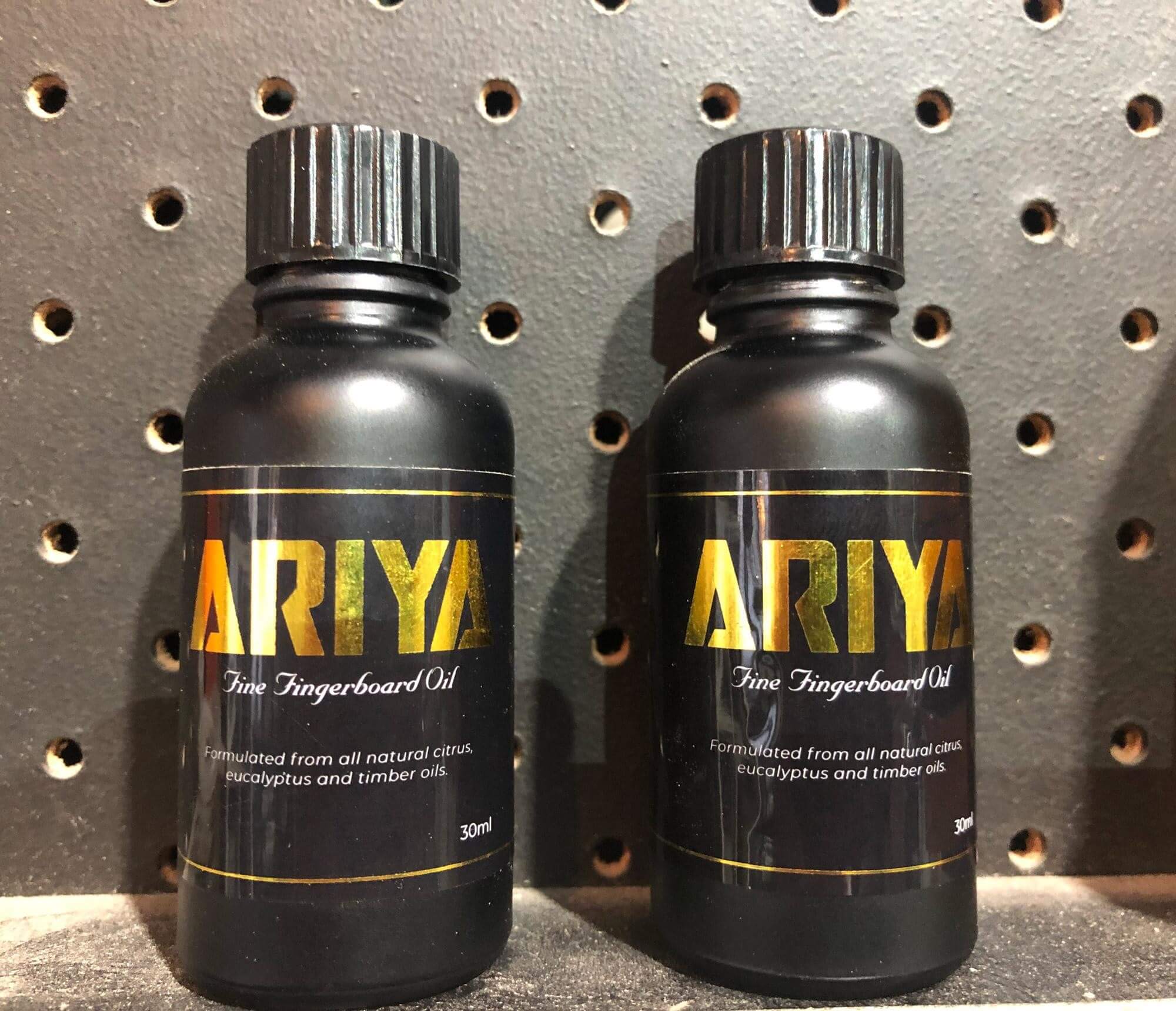 ARIYA Fine Fingerboard Oil Product Labels